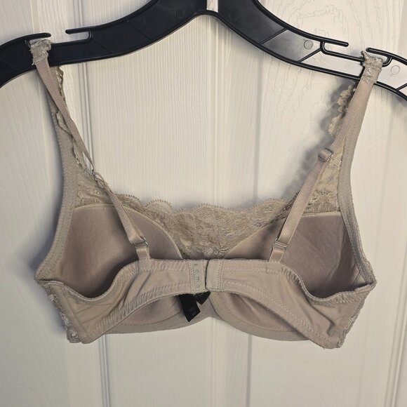 Soma Intimates Bundle of 3 Bras - Picture 5 of 8